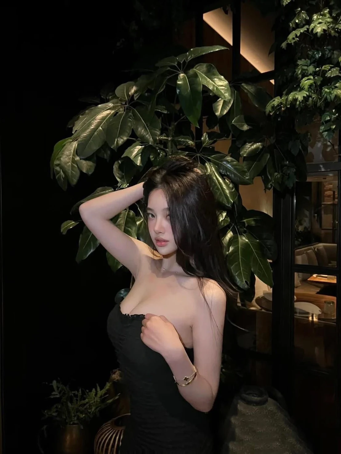 VIP 05 น้องมีนา